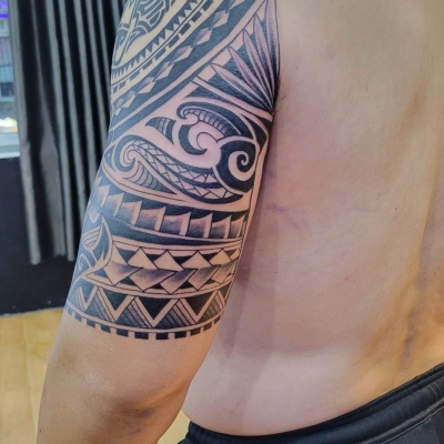 Maori cho ông chú Cảnh Sát Biển G63 tuổi